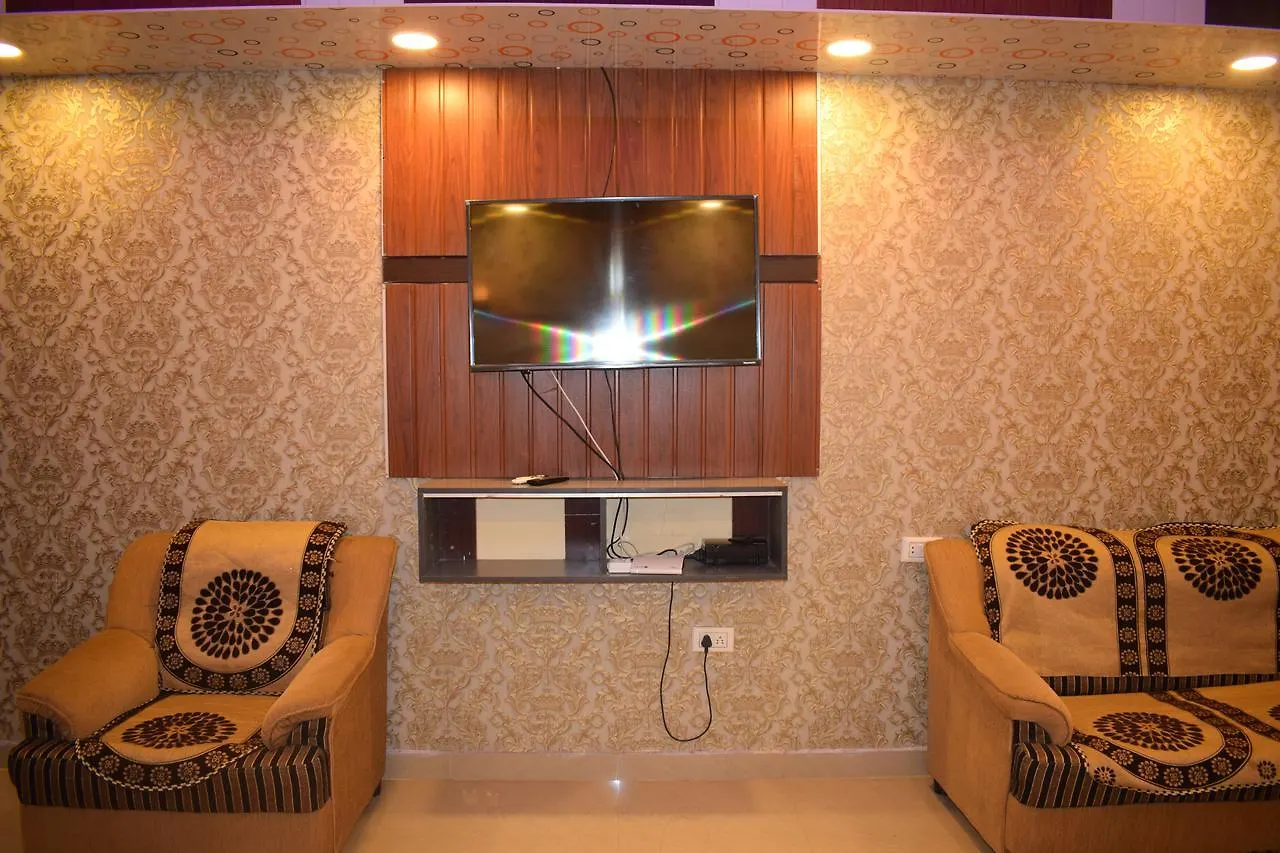 Hotel Kaveri Palace Mysore India